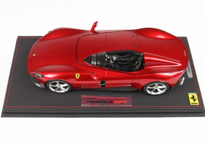 Ferrari_P18164B_d65e0afb7ae28b892.jpg