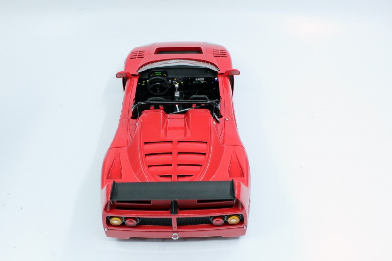 F40Beurlys TopMarques red y