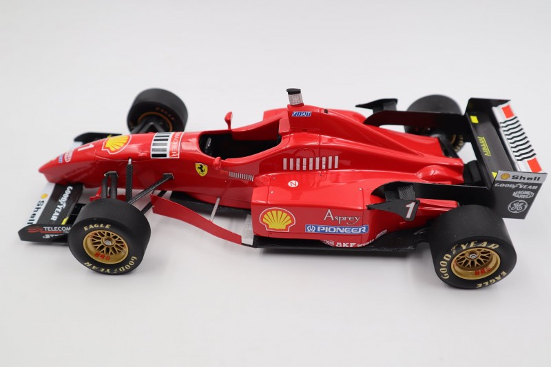 Ferrari_F310_TopMarques_46ba030fbd5da4665.jpg