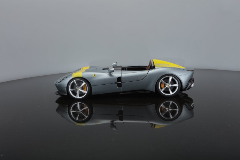 Ferrari MonzaSP1 Bburago 4 20 5