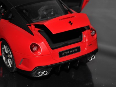 Ferrari-599-GTO---Rouge---Elite-11f07cc052348d87da