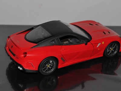 Ferrari-599-GTO---Rouge---Elite-39c12c1faf45d5ef0