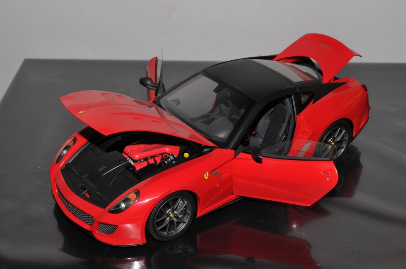 Ferrari-599-GTO---Rouge---Elite-50779b56a017c01b1.jpg