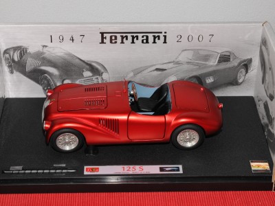 Ferrari-125-S-60Th---Elite-118-323145d80cce3e9c22