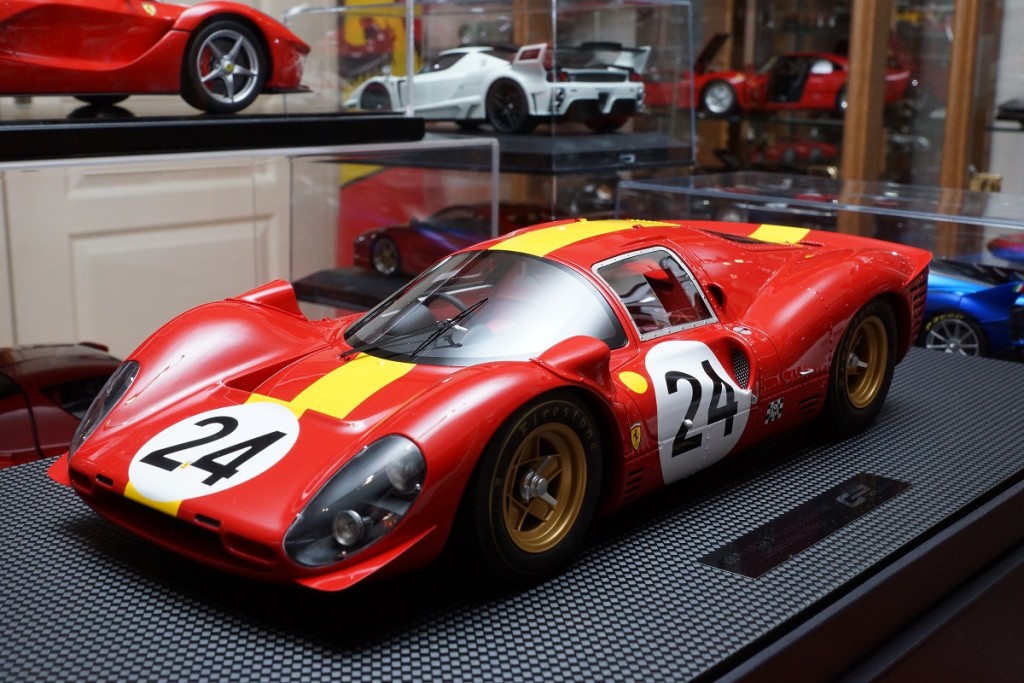 Ferrari 330P4 GP R 12 15