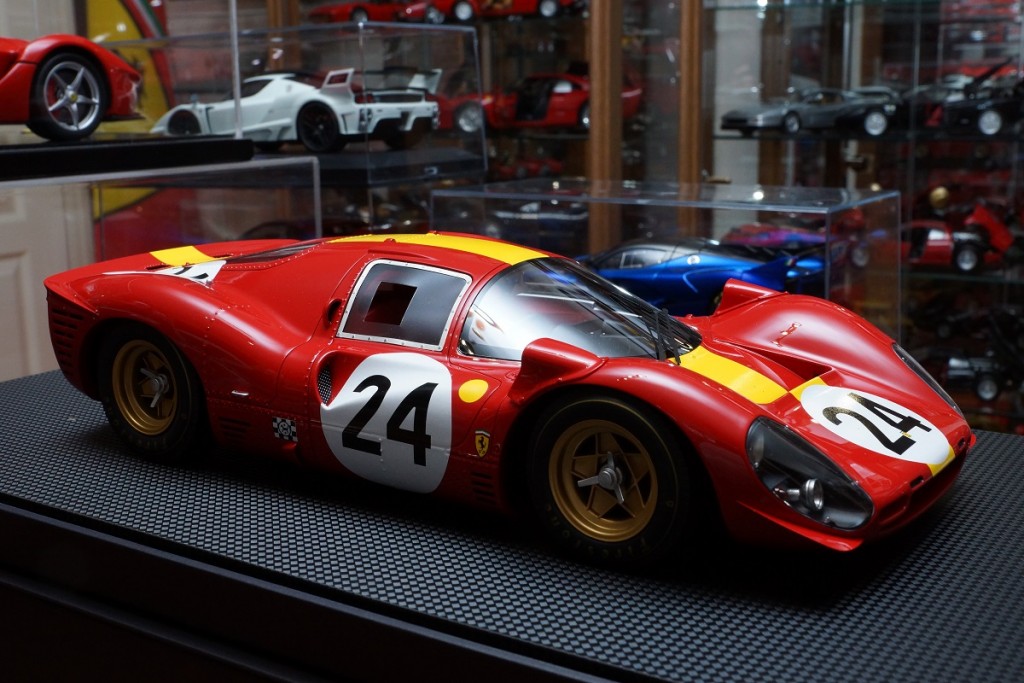 Ferrari-330P4-GP-R-12-6d927203ef929a3b8.jpg