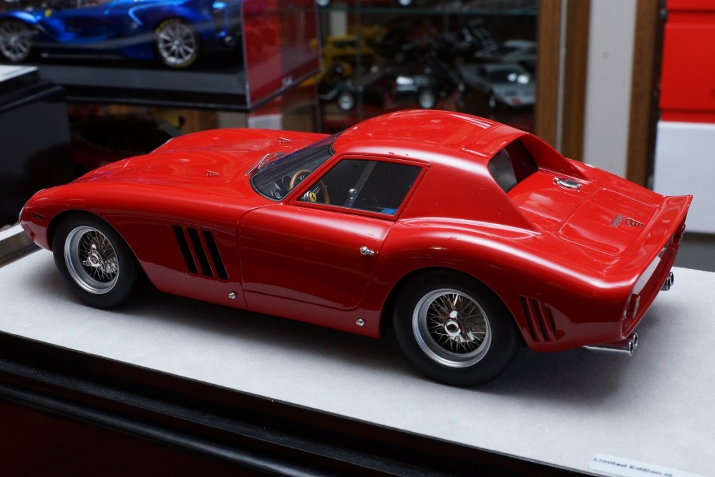 Ferrari-250-GTO-64-12a92416eae7e05b0d.jpg
