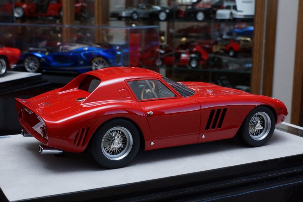 Ferrari-250-GTO-64-84ea1ce8a63409c7a.jpg