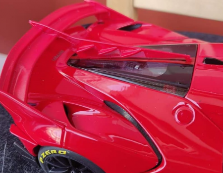 Ferrari_FXXK_Red_Bburago-4dede5d6d6deaec8d.png