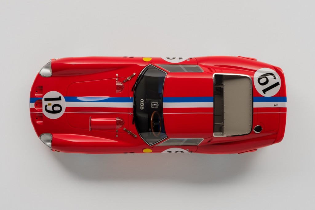 Ferrari 250 GTO M5903 00007 4000x2677 crop center
