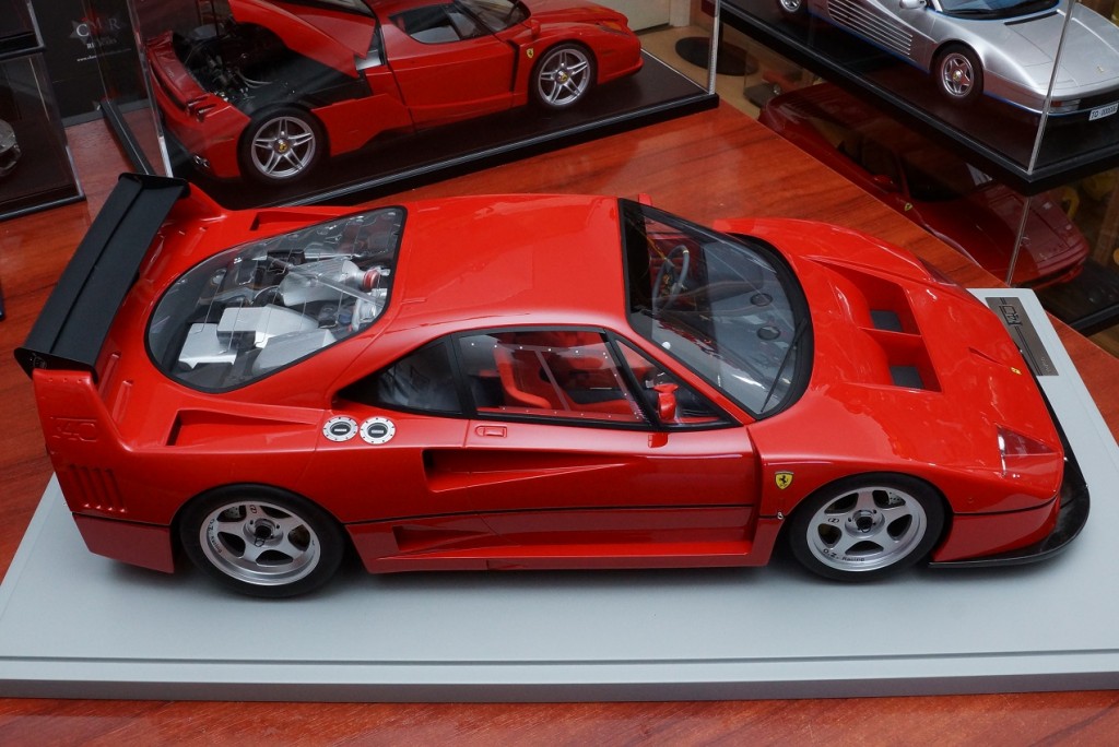 F40 LM 1 8 GT S 12